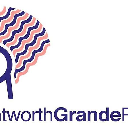 Wentworth Grande Resort Bagian luar foto